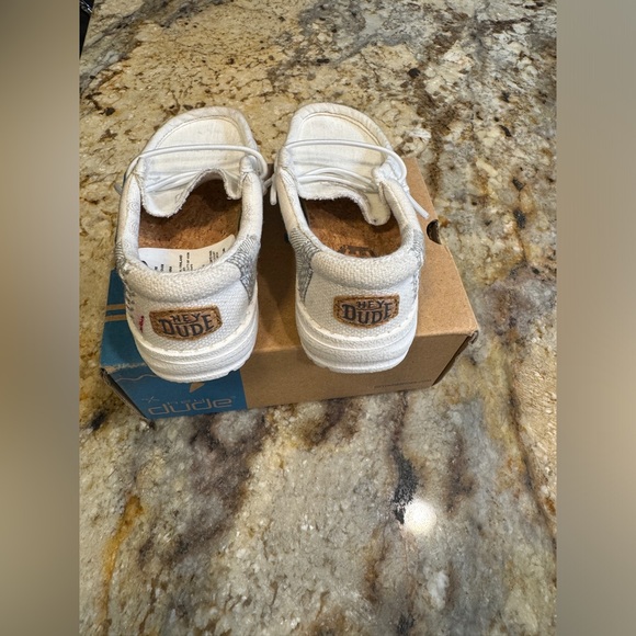 Toddler Hey Dude Size 7 - Picture 3 of 4